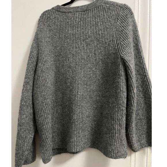 NWOT Grey Slouchy Oversized Grey Knit Sweater - Picture 7 of 9